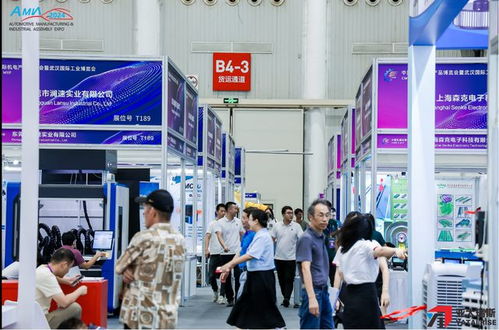 工業(yè)機(jī)器人點亮智能制造2025武漢智能工廠及工業(yè)裝備展會即將啟幕